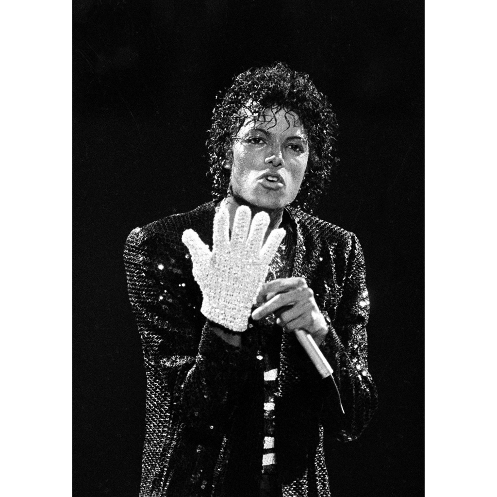 Песню майкла джексона billie. Michael Jackson Billie Jean 1982. Billie Jean Live 1997 Michael Jackson.